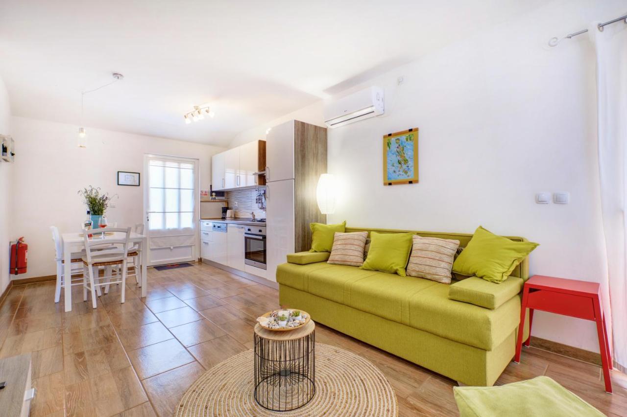 Apartment Tena Велі-Лошинь Екстер'єр фото