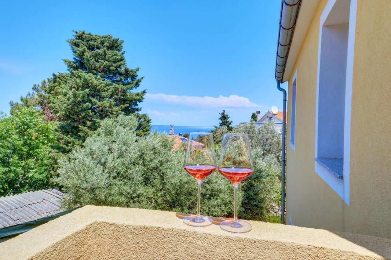 Apartment Tena Велі-Лошинь Екстер'єр фото